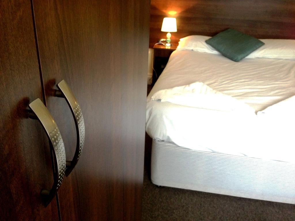 The Avalon House 호텔 St Albans 객실 사진