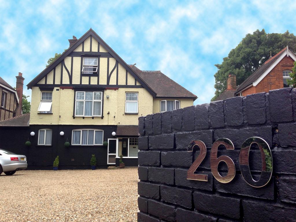 The Avalon House 호텔 St Albans 외부 사진